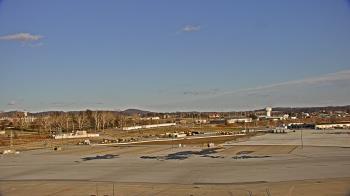 Weather camera view of Harrisburg International Airport.