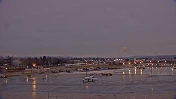 Weather camera view of Harrisburg International Airport.