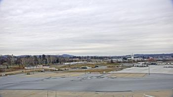 Weather camera view of Harrisburg International Airport.