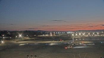 Weather camera view of Harrisburg International Airport.