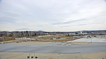 Weather camera view of Harrisburg International Airport.