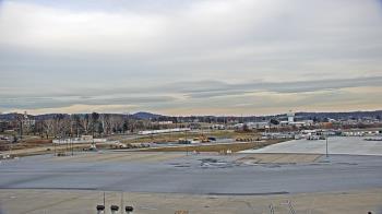 Weather camera view of Harrisburg International Airport.