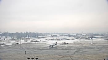 Weather camera view of Harrisburg International Airport.