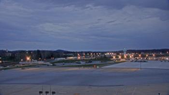 Weather camera view of Harrisburg International Airport.
