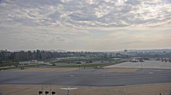 Weather camera view of Harrisburg International Airport.