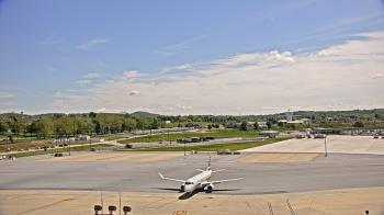 Weather camera view of Harrisburg International Airport.