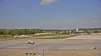 Weather camera view of Harrisburg International Airport.