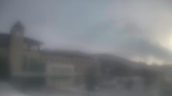 Weather camera view of Lincoln Park Performing Arts Charter School.