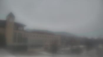 Weather camera view of Lincoln Park Performing Arts Charter School.