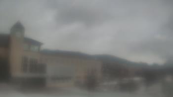 Weather camera view of Lincoln Park Performing Arts Charter School.