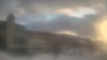 Weather camera view of Lincoln Park Performing Arts Charter School.