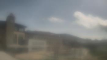 Weather camera view of Lincoln Park Performing Arts Charter School.