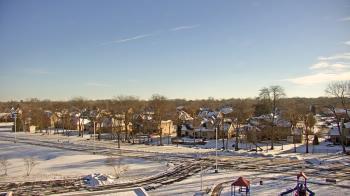Weather camera view of Morris Elementary School.