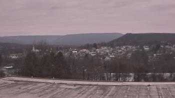 Weather camera view of Juniata High School.
