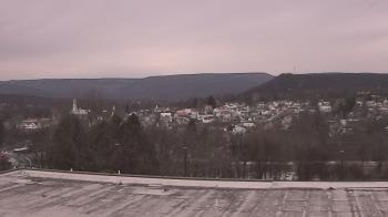Weather camera view of Juniata High School.