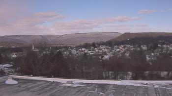 Weather camera view of Juniata High School.