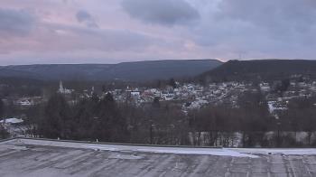 Weather camera view of Juniata High School.