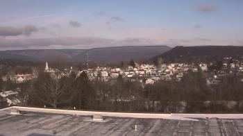 Weather camera view of Juniata High School.
