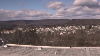 Weather camera view of Juniata High School.