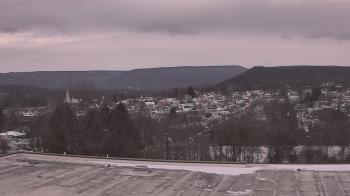 Weather camera view of Juniata High School.