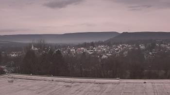 Weather camera view of Juniata High School.