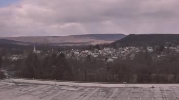 Weather camera view of Juniata High School.