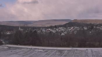 Weather camera view of Juniata High School.