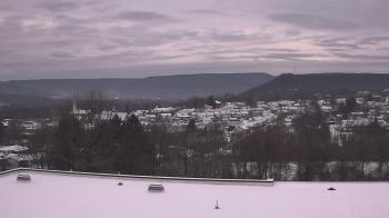 Weather camera view of Juniata High School.