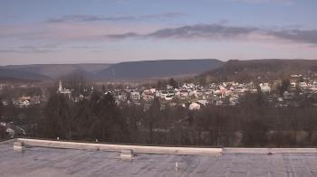 Weather camera view of Juniata High School.