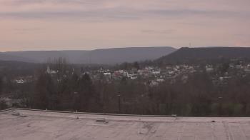 Weather camera view of Juniata High School.