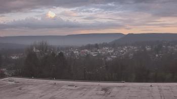 Weather camera view of Juniata High School.