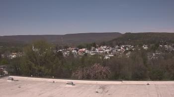 Weather camera view of Juniata High School.