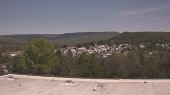 Weather camera view of Juniata High School.
