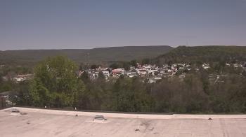 Weather camera view of Juniata High School.