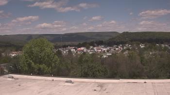 Weather camera view of Juniata High School.