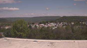 Weather camera view of Juniata High School.