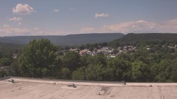 Weather camera view of Juniata High School.