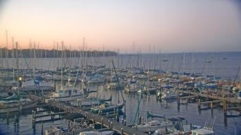 Weather camera view of Mandarin Holiday Marina.