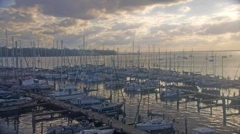 Weather camera view of Mandarin Holiday Marina.