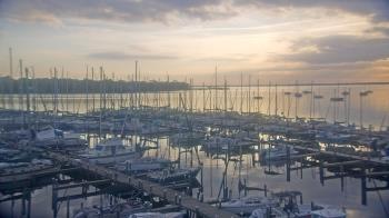 Weather camera view of Mandarin Holiday Marina.