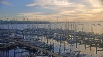 Weather camera view of Mandarin Holiday Marina.