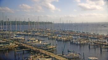 Weather camera view of Mandarin Holiday Marina.