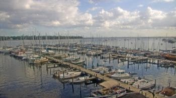 Weather camera view of Mandarin Holiday Marina.