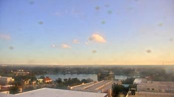 Weather camera view of Midflorida Credit Union.