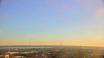 Weather camera view of Midflorida Credit Union.