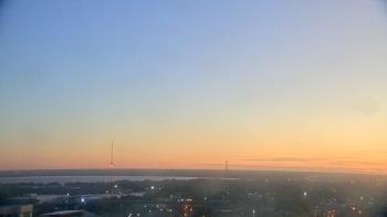 Weather camera view of Midflorida Credit Union.