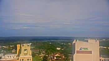 Weather camera view of Midflorida Credit Union.