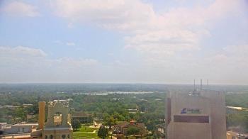 Weather camera view of Midflorida Credit Union.