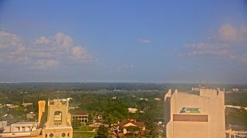 Weather camera view of Midflorida Credit Union.
