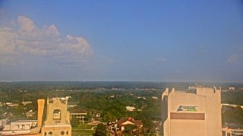 Weather camera view of Midflorida Credit Union.